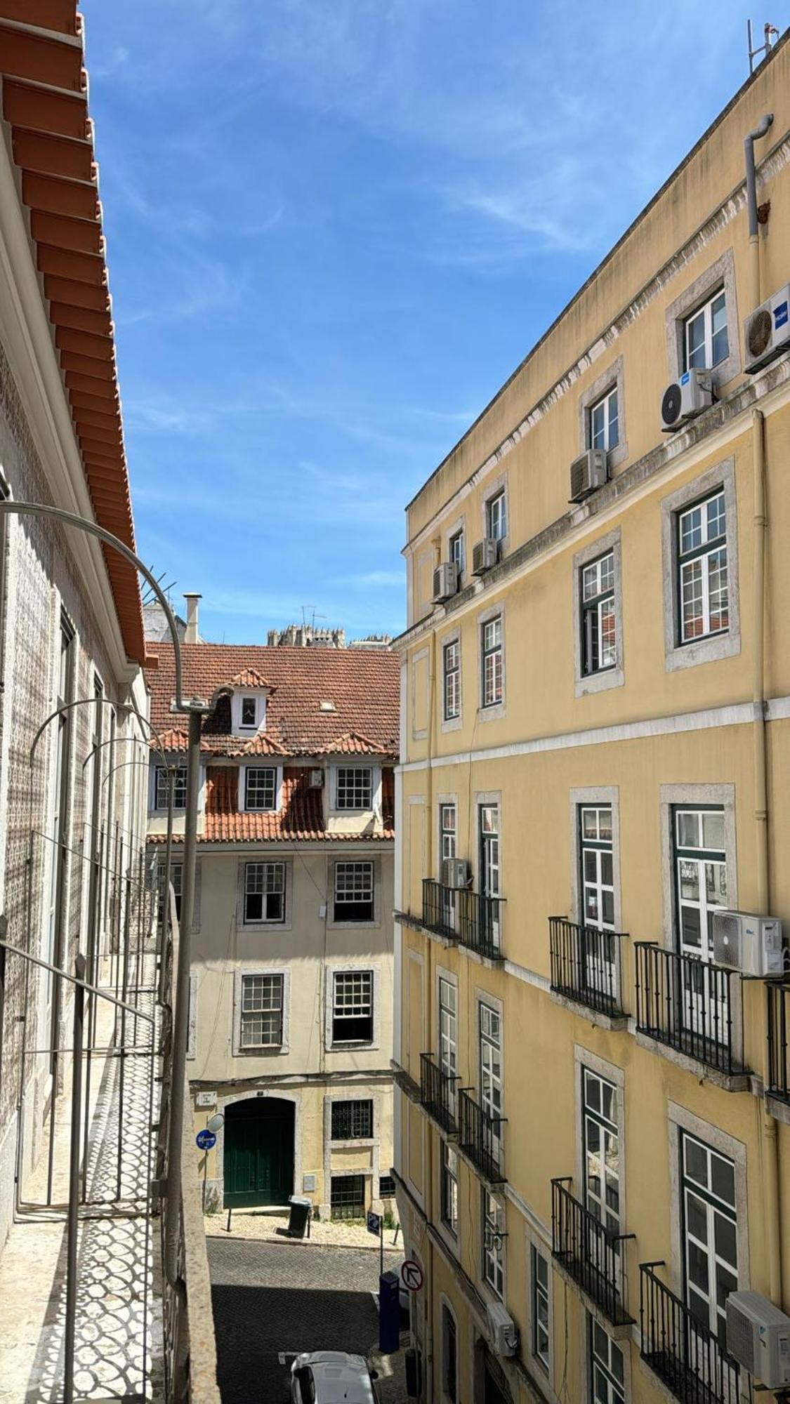 Comfortable Apartment In Downtown Lisbon For 4 People Exterior photo